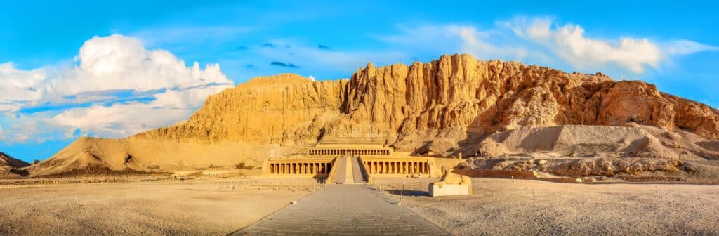 matkustaa Egyptiin orienttravel - temple of hatshepsut